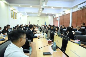 รอธ.มนัสฯ เป็นประธานการประชุมหารือการทบทวนการจัดส่วนราชการในภูมิภาคของกรมปศุสัตว์