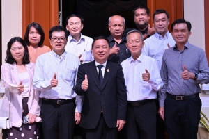 กรมปศุสัตว์ ต้อนรับคณะกรรมการสมาคมผู้ผลิตไก่เพื่อส่งออกไทยชุดใหม่ ผนึกกำลังขับเคลื่อนอุตสาหกรรมสัตว์ปีกไทยให้สามารถเติบโตอย่างยั่งยืนในตลาดสากล